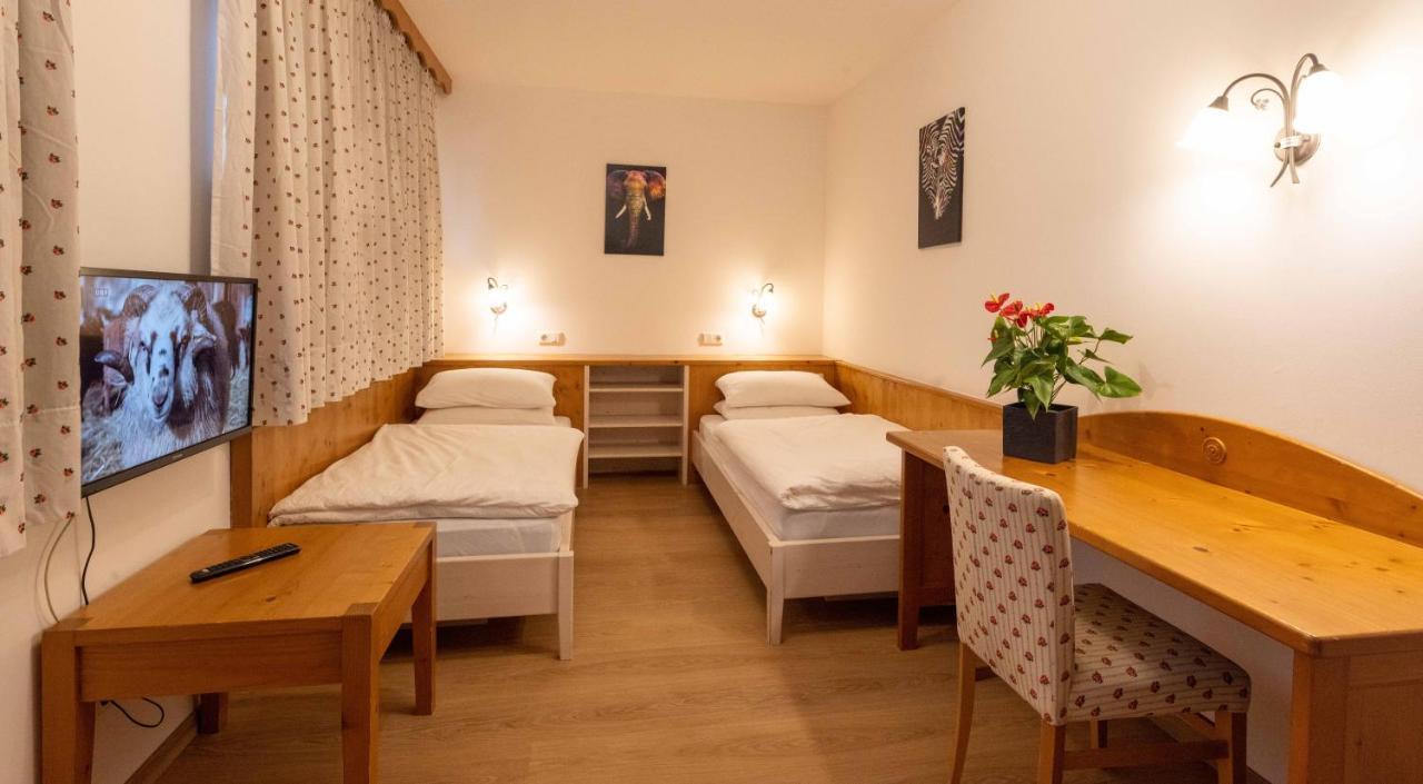 Hotel Hellweger Campo Tures Luaran gambar