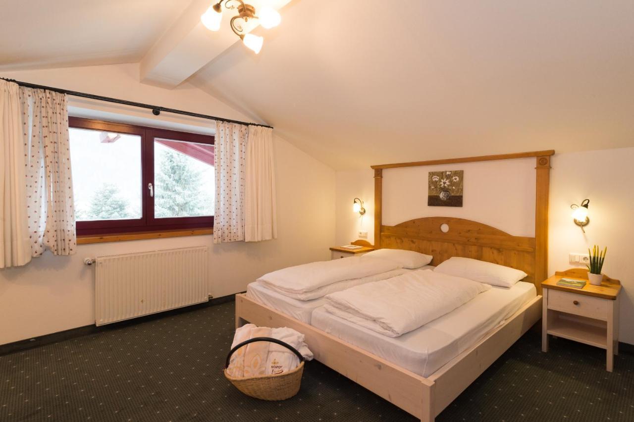 Hotel Hellweger Campo Tures Luaran gambar