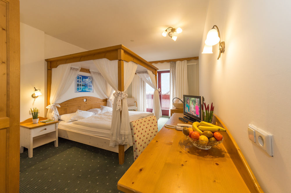 Hotel Hellweger Campo Tures Luaran gambar