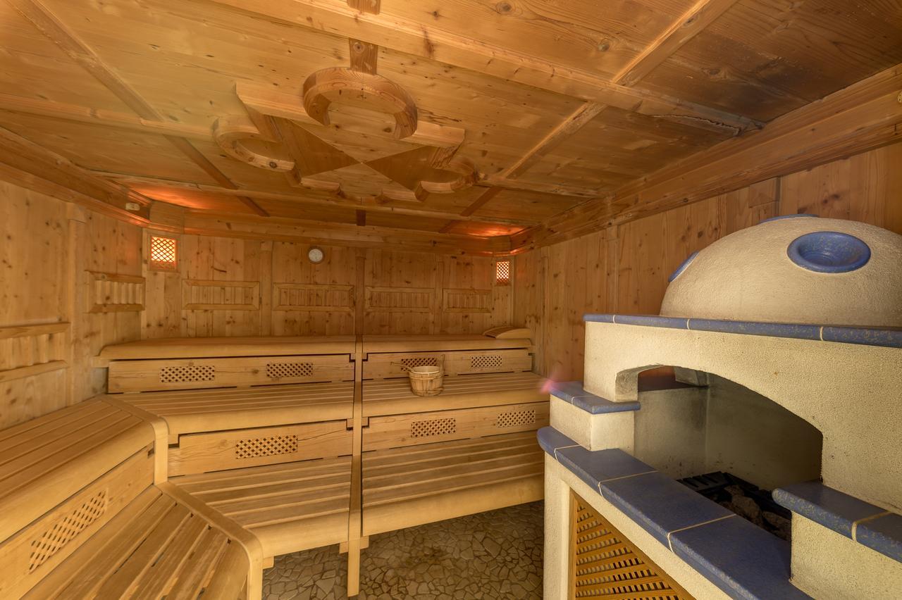 Hotel Hellweger Campo Tures Luaran gambar
